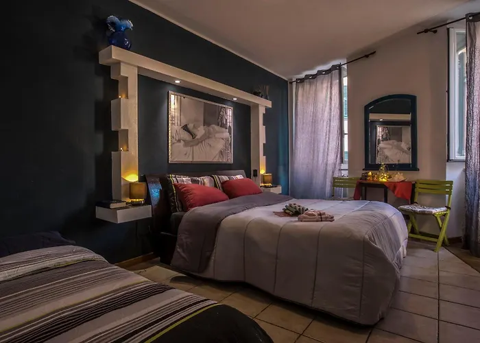 Lisetta Rooms